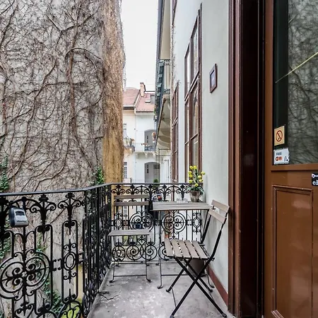 Pyvo Street With Balcony Near The Danube