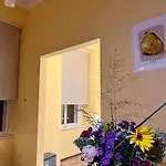 Pyvo Street With Balcony Near The Danube アパート