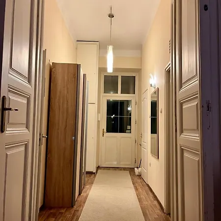 Pyvo Street With Balcony By Nw Βουδαπέστη