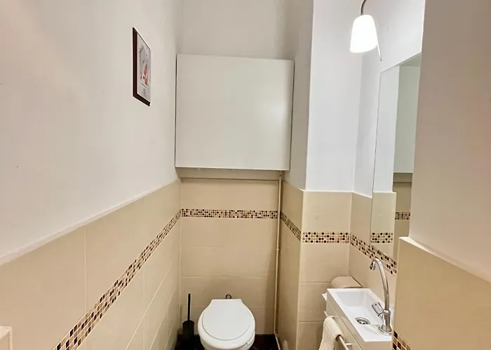 Pyvo Street With Balcony By Nw *